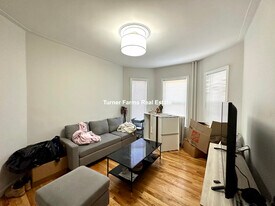153 E Cottage St, Unit 1 in Boston, MA - Building Photo