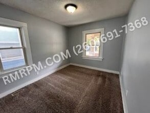 3418 Central Dr in Fort Wayne, IN - Building Photo - Building Photo
