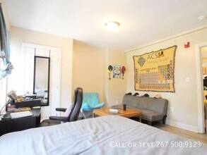 729 N 43rd St in Philadelphia, PA - Building Photo - Building Photo