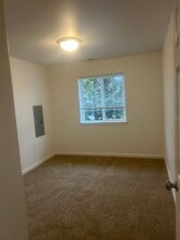 504 College St in Philomath, OR - Building Photo - Building Photo