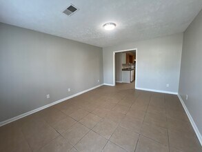 35 Carlton Pl in Jackson, TN - Building Photo - Building Photo