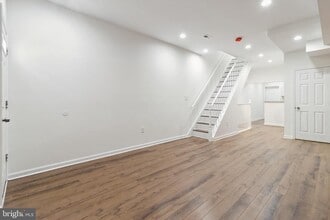 912 N Milton Ave in Baltimore, MD - Building Photo - Building Photo