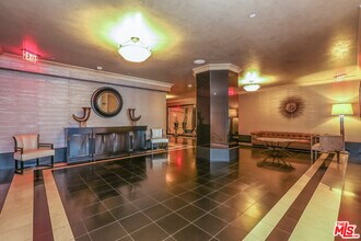 1645n Vine St-Unit -803 in Los Angeles, CA - Building Photo - Building Photo