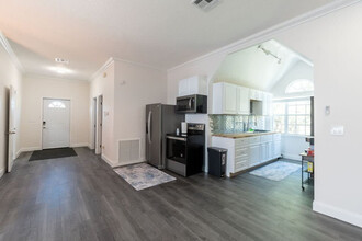 1415 N Atlantic Ave in Cocoa Beach, FL - Building Photo - Building Photo