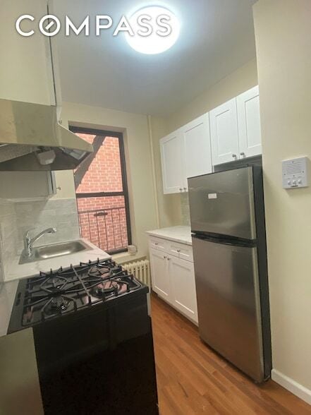 property at 270 E 78th St
