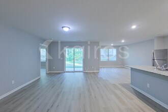 2519 Upland Cir in Bolivia, NC - Foto de edificio - Building Photo