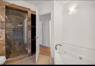1106 Rose Ave in Des Plaines, IL - Building Photo - Building Photo