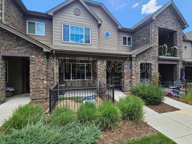 property at 530 E Dry Creek Pl