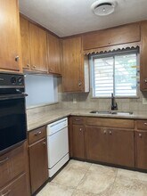 1305 Peterson Dr in Corpus Christi, TX - Building Photo - Building Photo