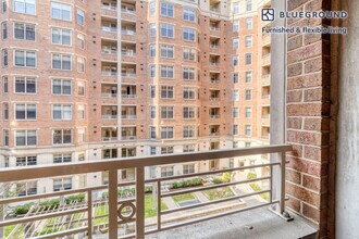 2400 M St NW in Washington, DC - Building Photo - Building Photo