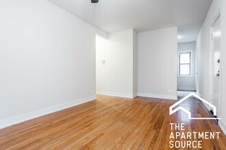 625 W Melrose St in Chicago, IL - Building Photo - Building Photo