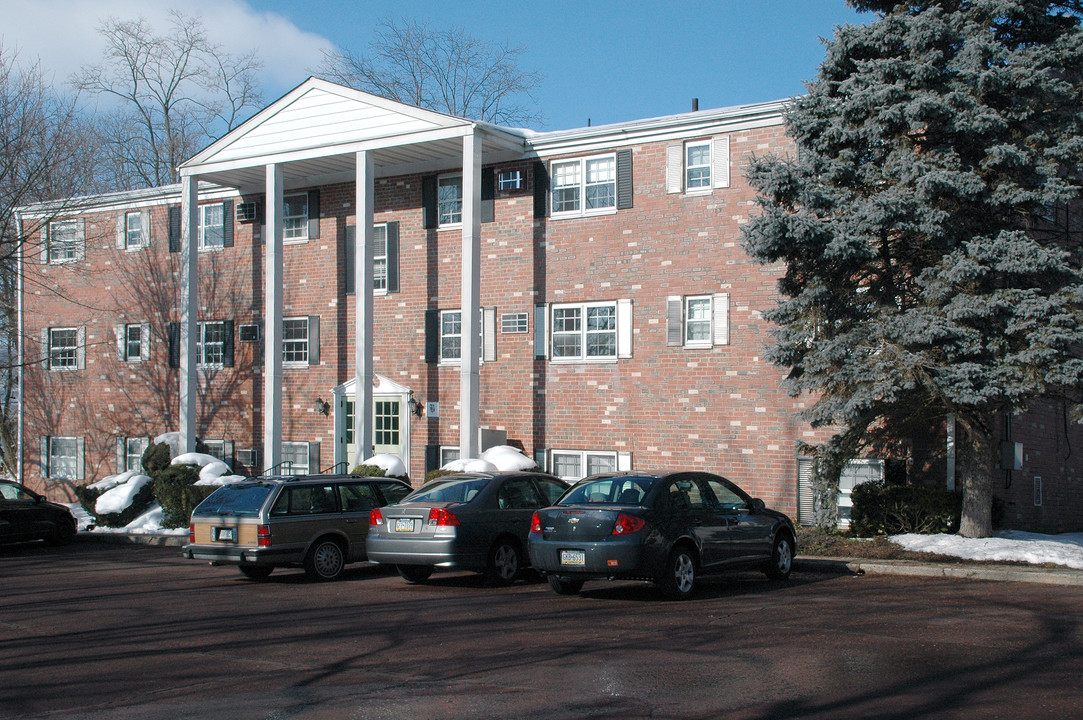 Chestnut House Apartments in Souderton, PA - Building Photo