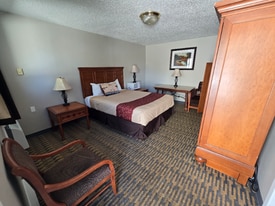 346 W Kansas St, Unit 114 in Spearfish, SD - Building Photo