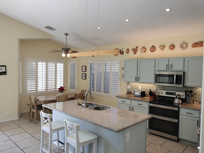 4605 E Mountain Vista Dr in Phoenix, AZ - Building Photo - Building Photo