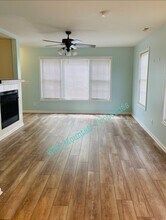 94 Rotunda Cir in Asheville, NC - Building Photo - Building Photo