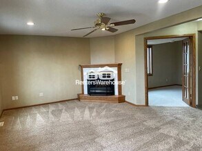 6861 137th Ln NW in Ramsey, MN - Building Photo - Building Photo