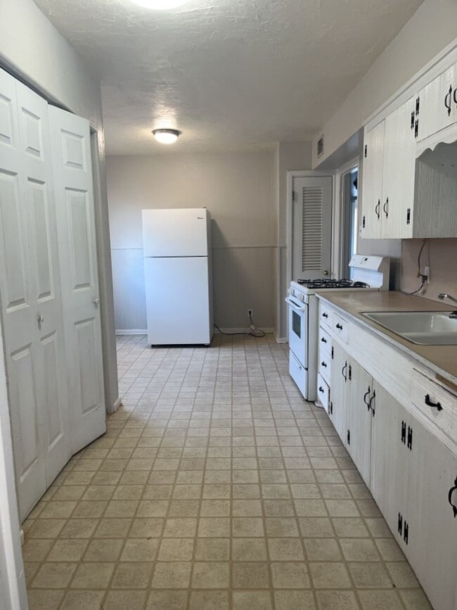 2502 Rice Ave in San Angelo, TX - Building Photo - Building Photo