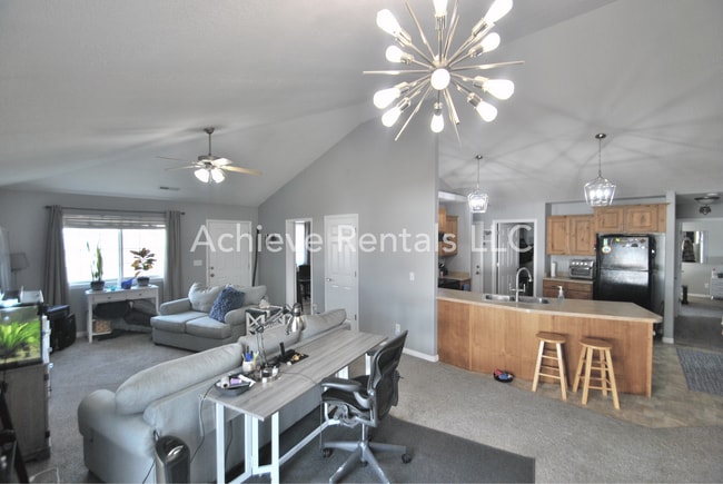 2297 770 W in Logan, UT - Building Photo - Building Photo