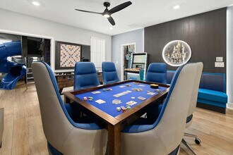 5641 Asterisk Ave in Orlando, FL - Building Photo - Building Photo