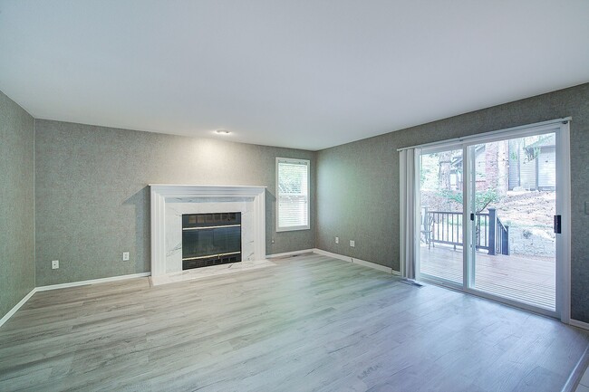 1432 254th Pl SE in Sammamish, WA - Building Photo - Building Photo