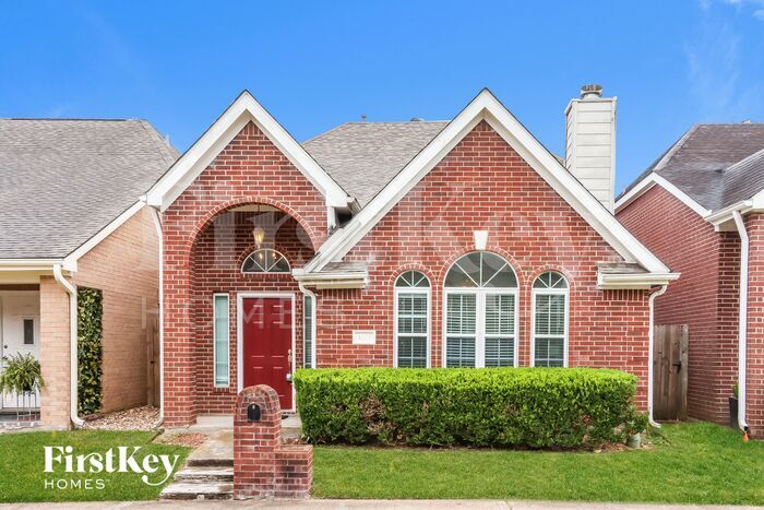3225 Continental Dr in Missouri City, TX - Building Photo