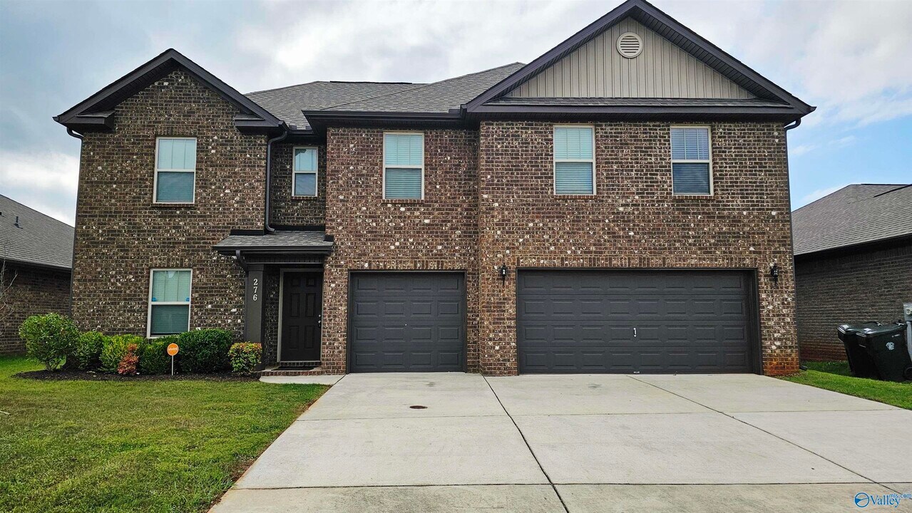 276 Fenrose Dr in Harvest, AL - Building Photo