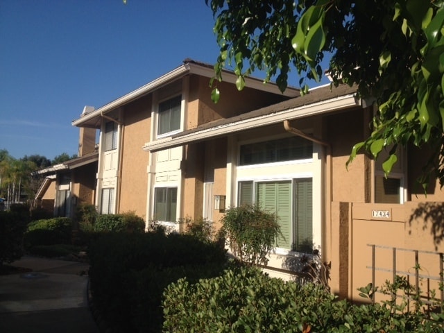 17434 Fairlie Rd in San Diego, CA - Building Photo - Building Photo