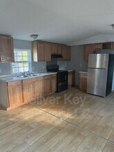 1004 S Jackson St in Athens, TN - Building Photo - Building Photo