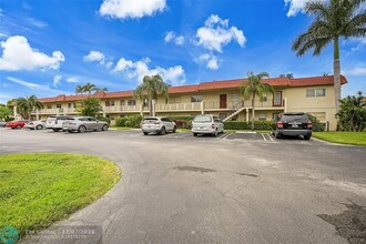 3 Abbey Ln in Delray Beach, FL - Building Photo - Building Photo