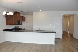 204 Coastal Wy in Georgetown, TX - Building Photo - Building Photo