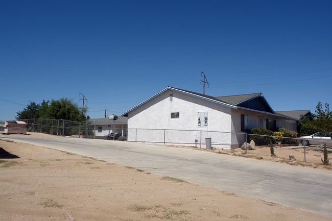 9020 I Ave in Hesperia, CA - Building Photo - Building Photo