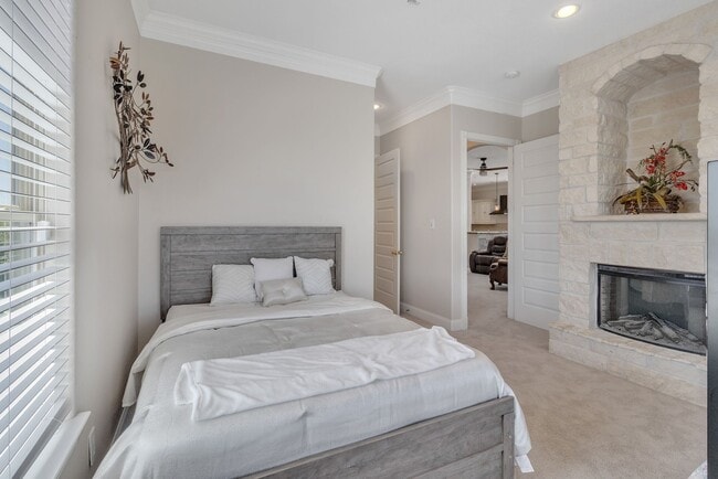 property at 615 29th St