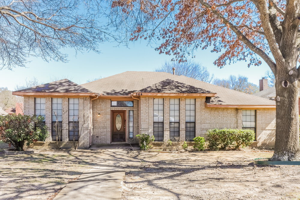 544 De Soto Dr in Desoto, TX - Building Photo