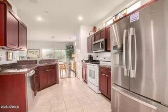 16511 W Lone Tree Ct in Surprise, AZ - Building Photo - Building Photo