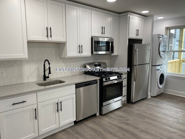 233 Bennington St-Unit -3 in Boston, MA - Building Photo - Building Photo