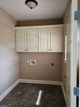 6045 Ava Ln in Iowa, LA - Building Photo - Building Photo