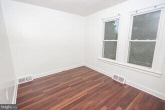 130 State St in Glassboro, NJ - Building Photo - Building Photo