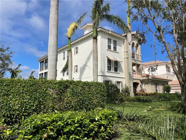 17740 Via Bella Acqua Ct in Miromar Lakes, FL - Building Photo - Building Photo