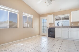 9673 Riding Ridge Rd in Las Vegas, NV - Building Photo - Building Photo