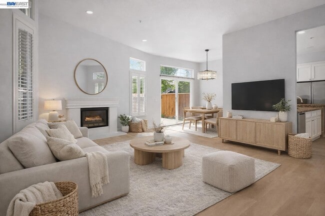 4039 Ghiotti Ct