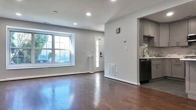 603 Kirby Way in Mount Laurel, NJ - Building Photo - Building Photo