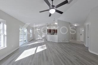 820 Marion Oaks Manor in Ocala, FL - Foto de edificio - Building Photo