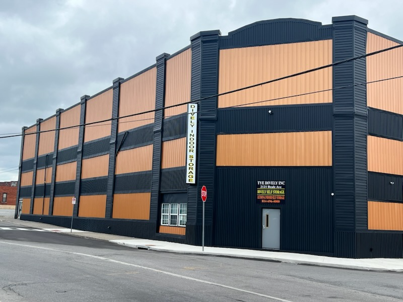 2121 Beale Ave in Altoona, PA - Building Photo