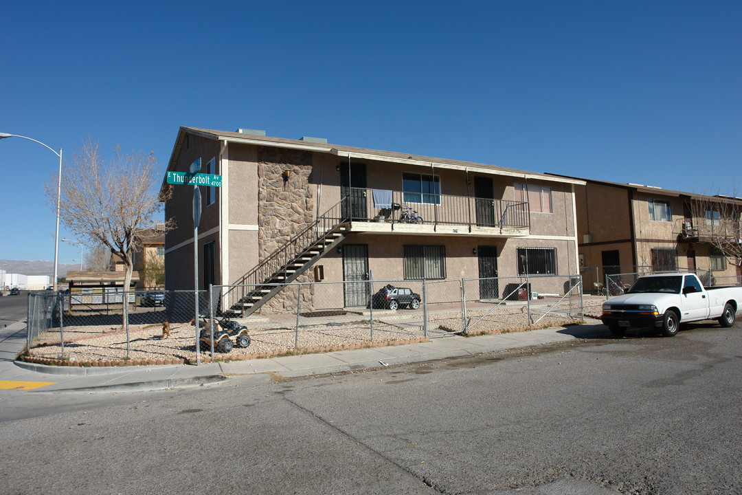 Puebla Estates in Las Vegas, NV - Foto de edificio