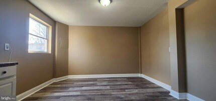 14820 Darbydale Ave in Woodbridge, VA - Building Photo - Building Photo