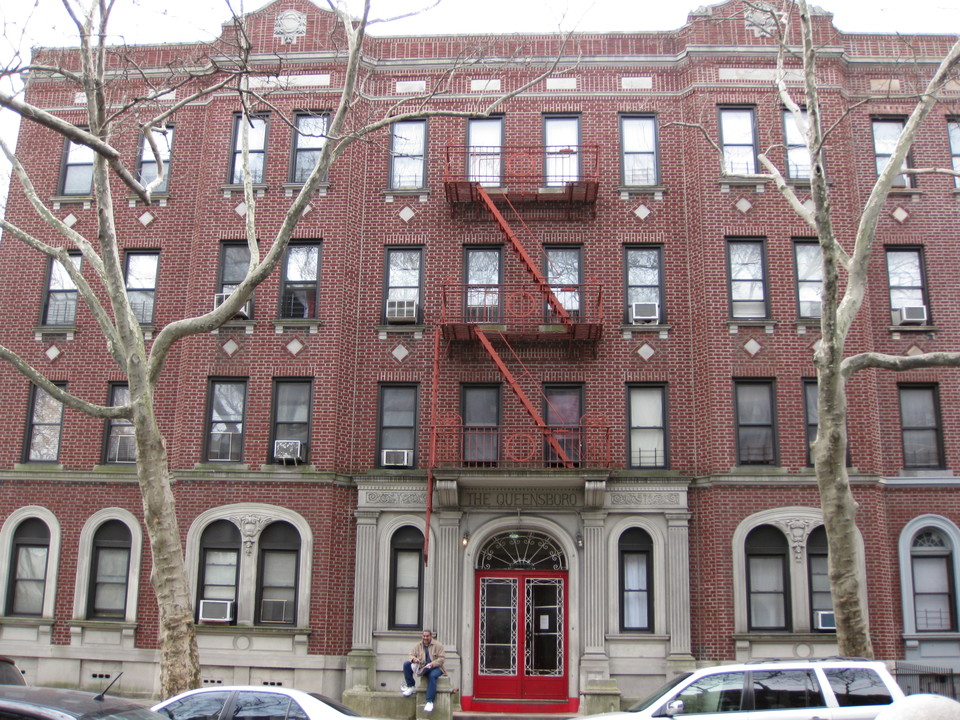 1460 Carroll St in Brooklyn, NY - Building Photo