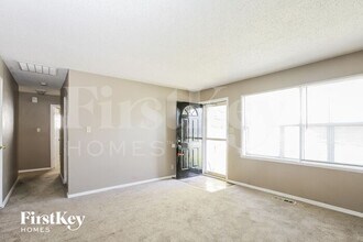 4834 N Kenyon Dr in Indianapolis, IN - Building Photo - Building Photo