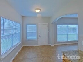 1716 Anchorage Dr, Unit 1005 in Princeton, TX - Foto de edificio - Building Photo