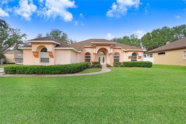 property at 2813 Norwood Hills Ln