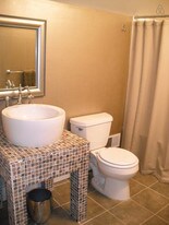 1212 Allen Ave, Unit A